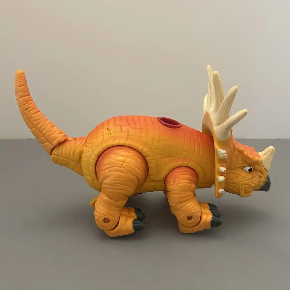 Imaginext Styracosaurus and Triceraptors Dinosaur Action Figure Head & Legs Move